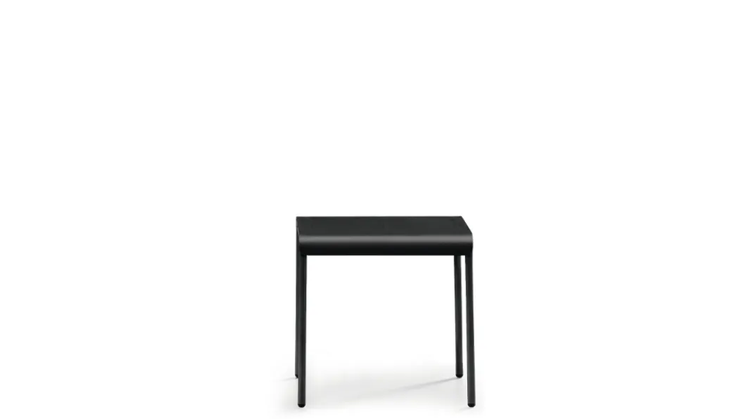 Tavolino in metallo stile industrial Ola CT 45 di Midj