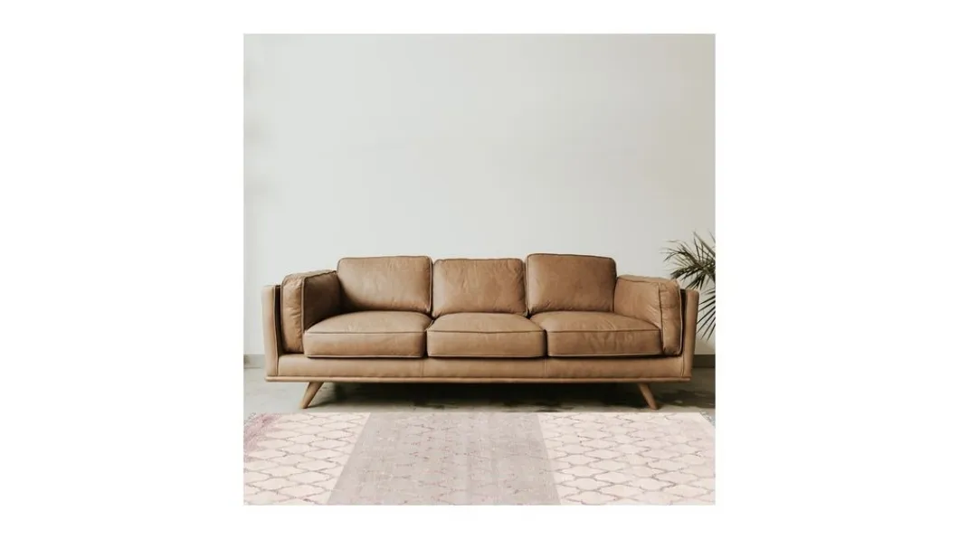 Tappeto con trame geometriche ispirate alla natura Palladium Semeli Rose di Sirecom