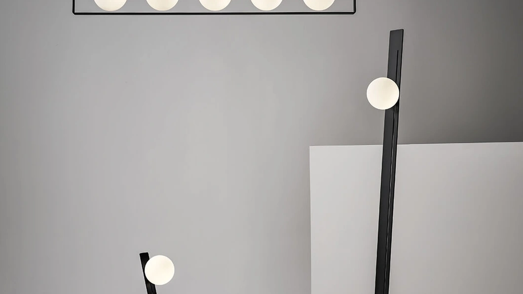 Lampada da terra Suspense di Midj