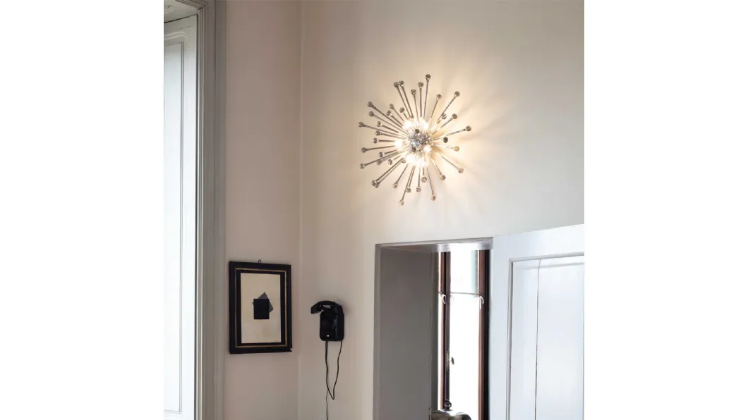 Lampada da parete Pauline in vetro soffiato e modellato a mano di Ideal Lux