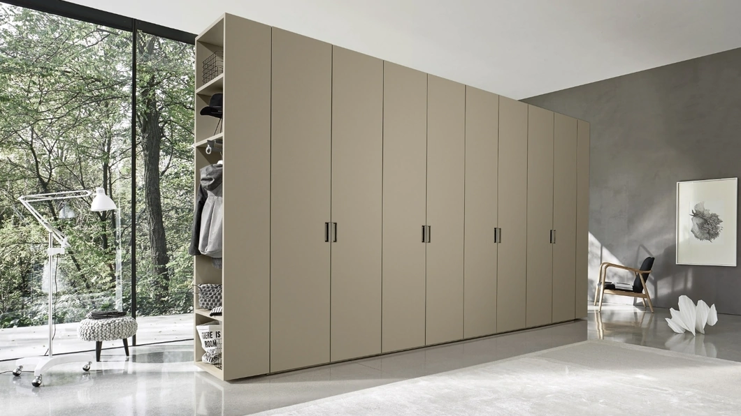 Armadio Terminale Anta Liscia di Sangiacomo