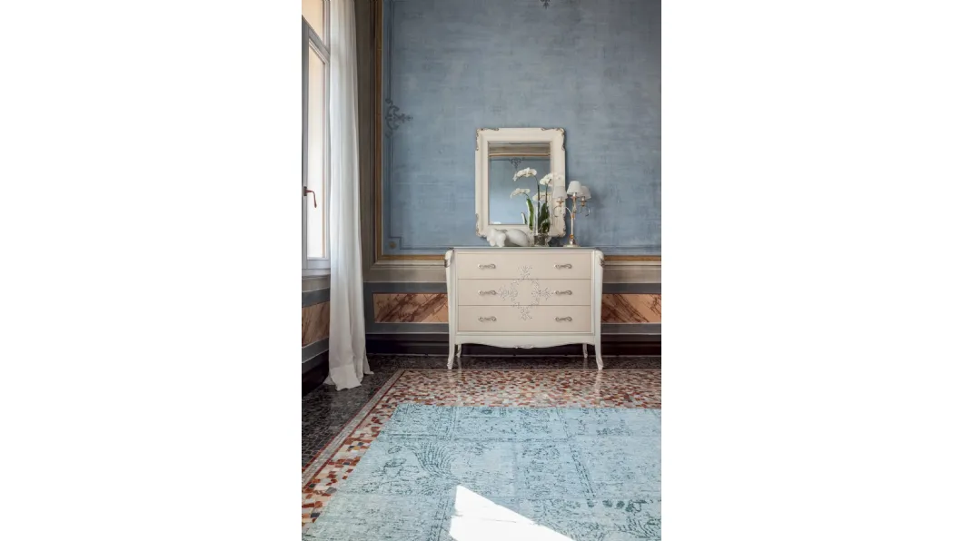 Comò Ivory in legno laccato di Tonin Casa