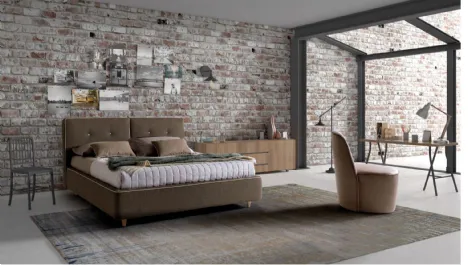 Letto in tessuto imbottito con testiera Hot di Le Comfort