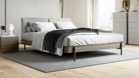 Letto con testiera in tessuto imbottito Spike di Dielle Modus
