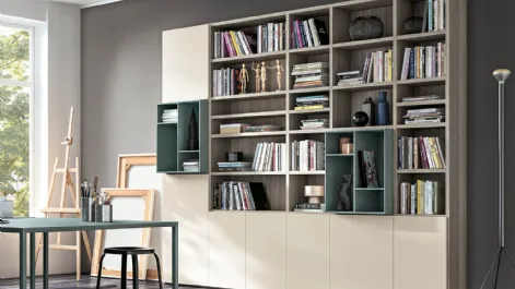 Libreria a muro IM20 L24 in laccato opaco e melaminico di Clever
