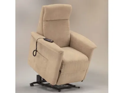 Poltrona in microfibra Kubrik con meccanismo alzapersona di Spaziorelax
