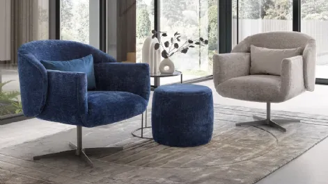 Poltrona girevole rivestita in velluto Wrap di Le Comfort