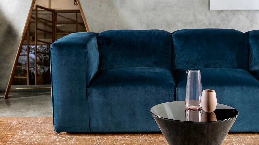 Divano lineare Astoria di Tonin Casa