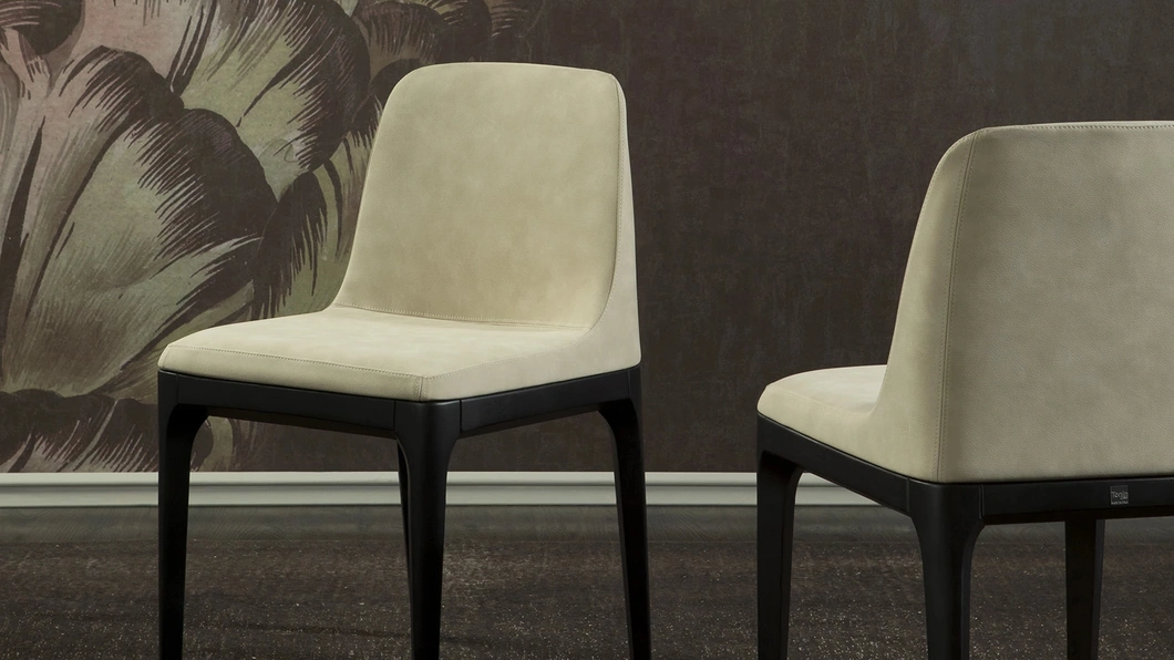 Sedia in pelle Gilda di Tonin Casa