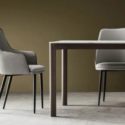 Sedia Kelly di Maronese