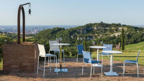 Sedia Liù Outdoor rivestita in texplast con struttura in acciaio laccato per esterno di Ingenia