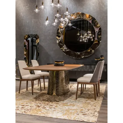 Tavolo Adone con top in legno e base in vetro curvato, bocciardato e retroargentato, in colorazione bronzo di Tonin Casa