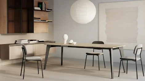 Tavolo allungabile Rubens con top in laminato e gambe in legno verniciato di Arredo3