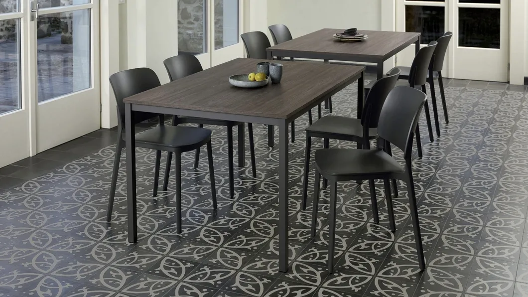 Tavolo quadrato Bios di Ingenia