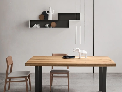 Tavolo Strong in legno massiccio di Maronese