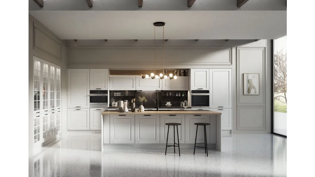 Cucina Classica Asolo in Frassino laccato a poro aperto Siberia e top in ceramica effetto marmo di Arredo3