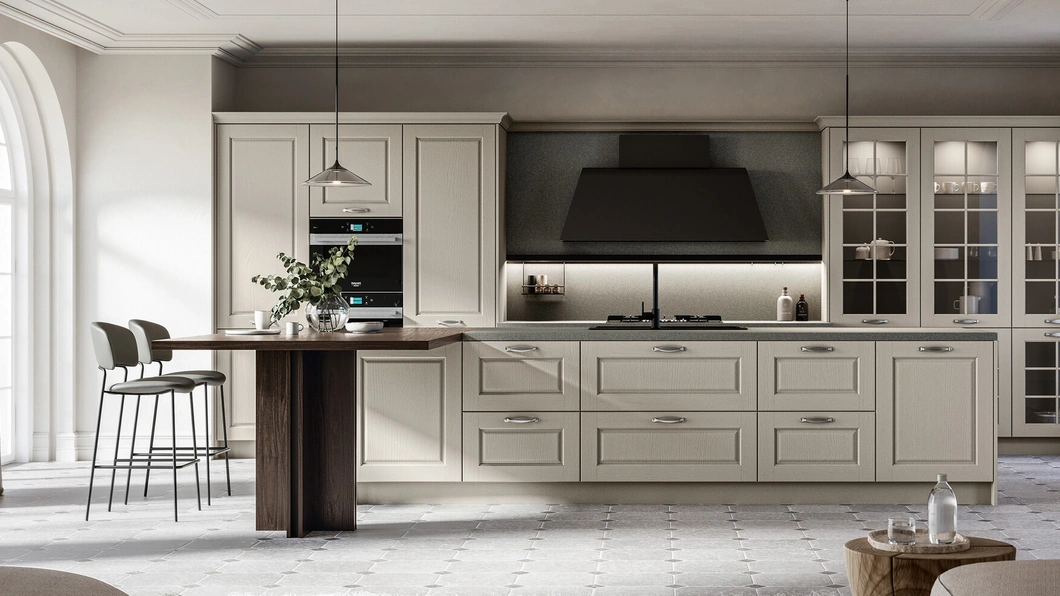 Cucina Classica in laccato a poro aperto con isola Asolo di Arredo3