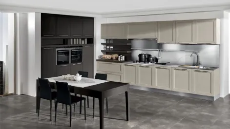 Cucina Classica lineare Itaca in Frassino massello decapè e laccato a poro aperto di Arredo3