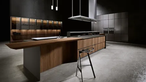 Cucina Design lineare in impiallacciato Noce Canaletto con top in agglomerato di quarzo AkB 08 03 di Arrital
