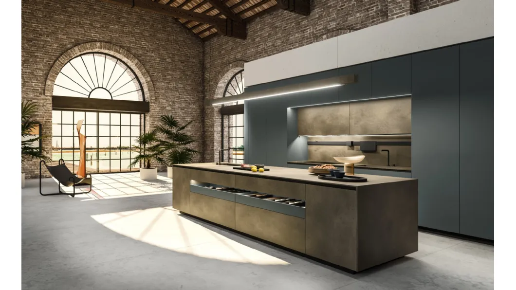 Cucina Design con isola Ak Project 03 finitura Skintech texture MAYA e laccato di Arrital