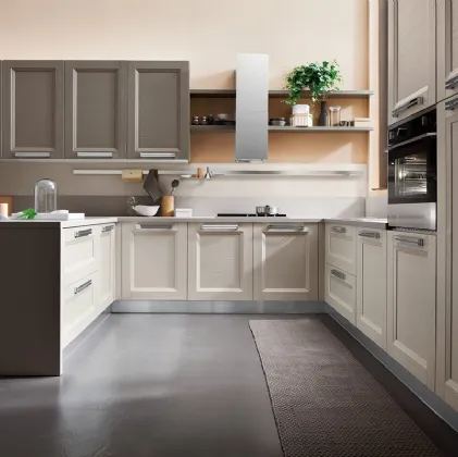 Cucina Moderna angolare in laccato opaco corda e fumo di Londra Vela Pavia di Ar-Tre