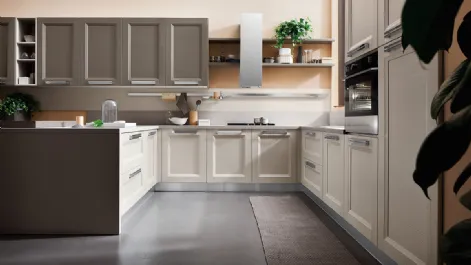 Cucina Moderna angolare in laccato opaco corda e fumo di Londra Vela Pavia di Ar-Tre